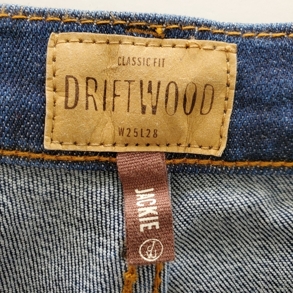 Driftwood Jackie Embroidered Floral Skinny Jeans - Picture 6 of 11